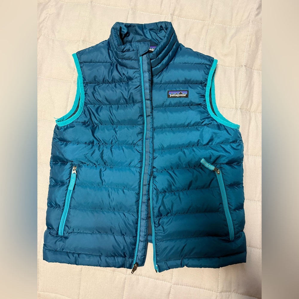 Patagonia Kids down vest